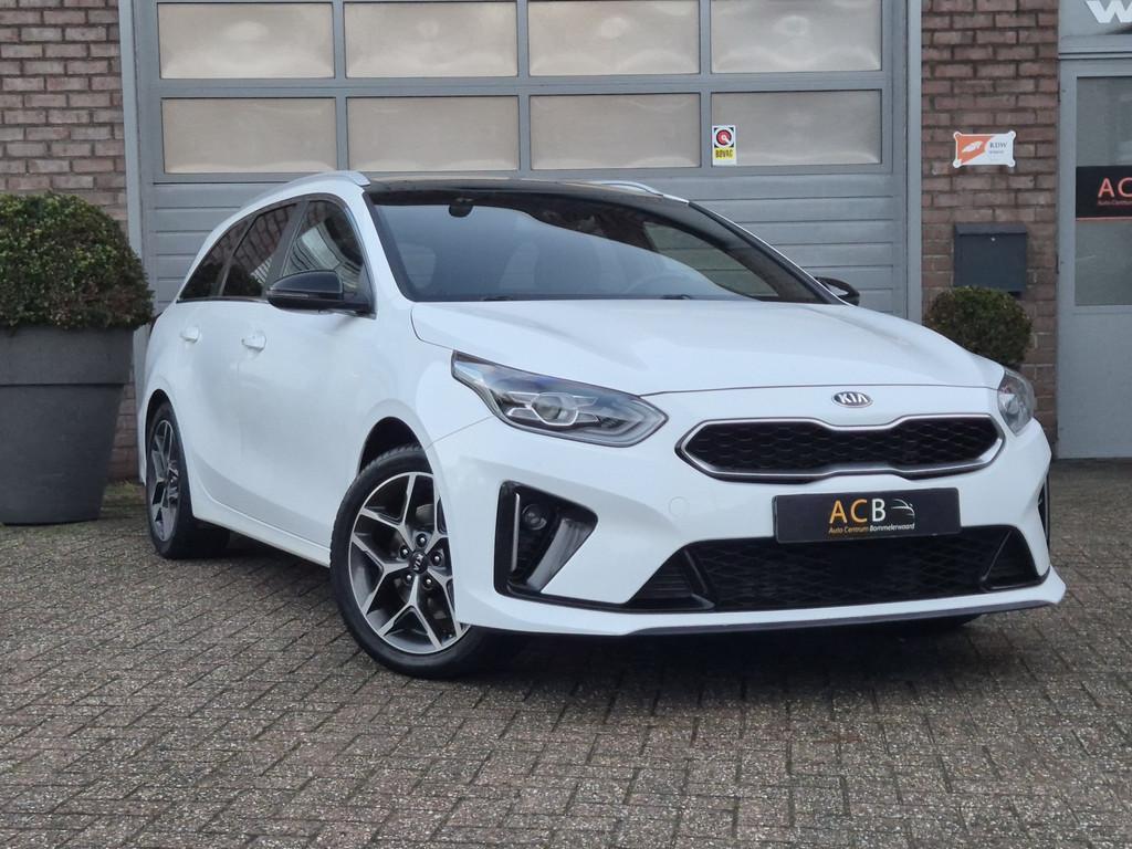 Kia Ceed Sportswagon 1.4 T-GDi GT-Line Trekhaak (bj 2021), 4 cilinders, Wit, Origineel Nederlands, Handgeschakeld