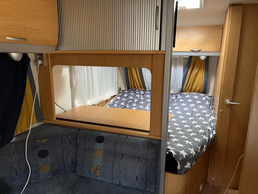 Knaus Südwind, bouwjaar 2005. Lengte 5,5 meter, Rondzit, Particulier, Knaus, Tot en met 4