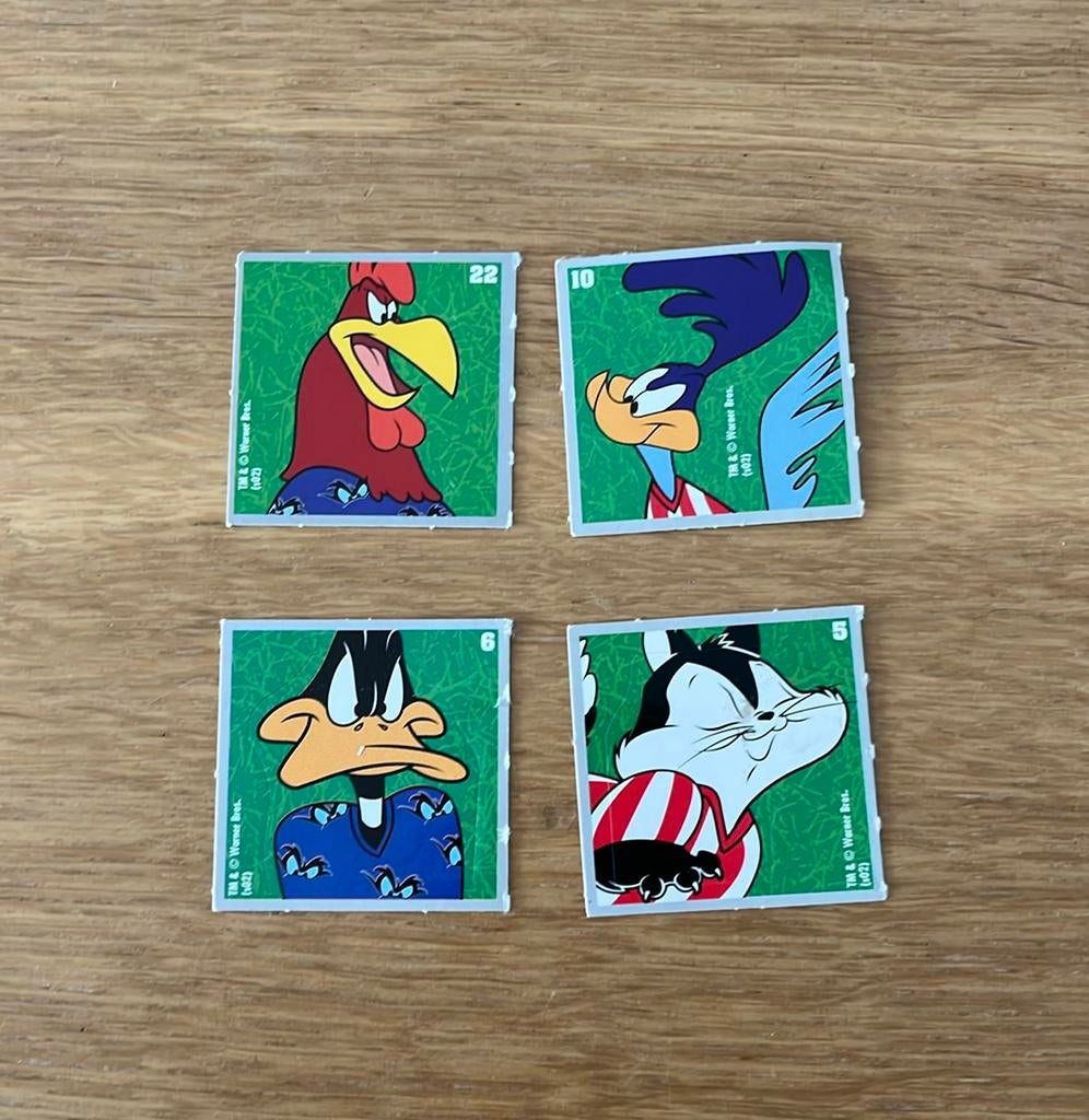 4 stickers Looney Tunes, Ophalen of Verzenden, Zo goed als nieuw, Strip of Tekenfilm