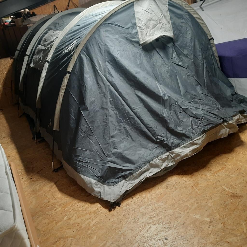 Vrijbuiter napels 4 tunneltent voor 4 personen, Ophalen of Verzenden, Gebruikt, Tot en met 5