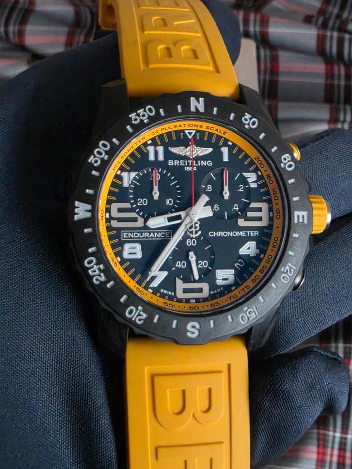 Breitling Endurance Pro 44 | 2024 | full set | garantie, Sieraden, Tassen en Uiterlijk, Horloges | Heren, Zo goed als nieuw, Polshorloge