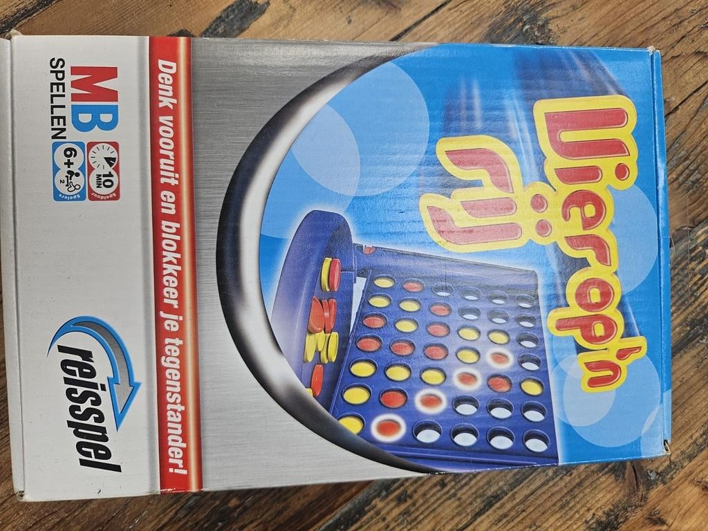 Vier op ’n rij reisspel, MB Spellen, compact & compleet, Verzamelen, Speelgoed, Ophalen of Verzenden, Gebruikt