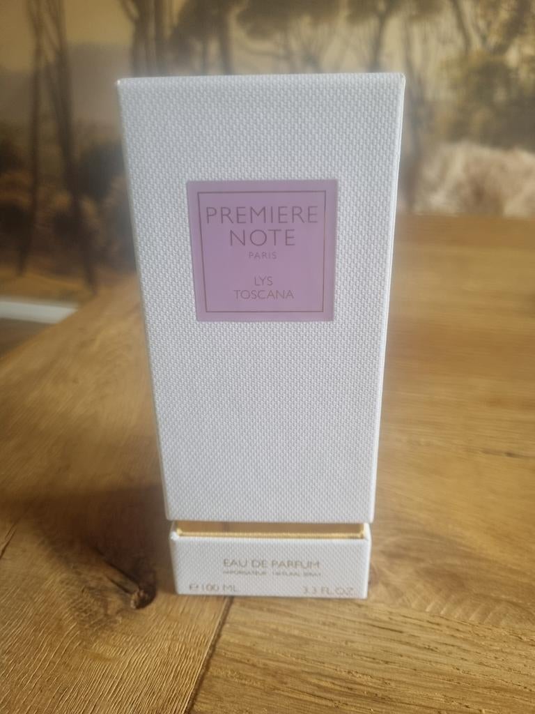 Premiere Note Lys Toscana eau de parfum 100ml, Sieraden, Tassen en Uiterlijk, Uiterlijk | Parfum, Ophalen of Verzenden