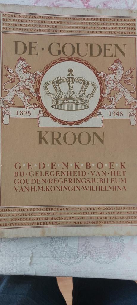 Gedenkboek Gouden Kroon, Antiek en Kunst, Ophalen of Verzenden