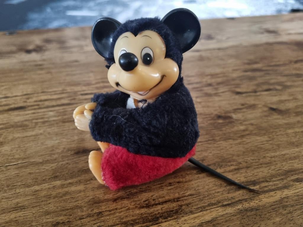 Vintage Mickey Mouse knijp popje, Ophalen of Verzenden, Mickey Mouse, Zo goed als nieuw, Beeldje of Figuurtje