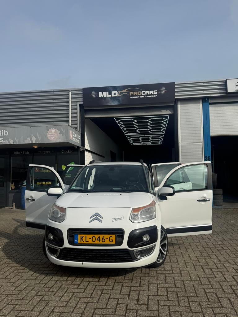 Citroën C3 Picasso 1.6 VTI 2009 Wit, Auto's, Citroën, Voorwielaandrijving, Euro 5, Zwart, 4 cilinders