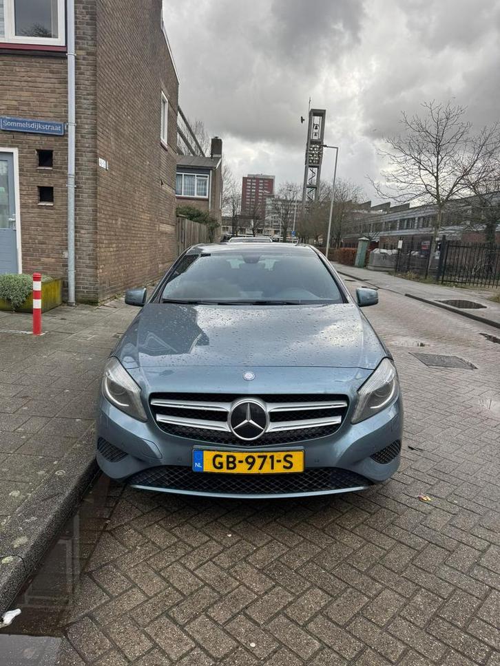 Mercedes-Benz A-Klasse 1.6 A180 Blue EFF AUT 2015 Blauw, Auto's, Mercedes-Benz, Particulier, A-Klasse, Benzine, B, Hatchback, Automaat