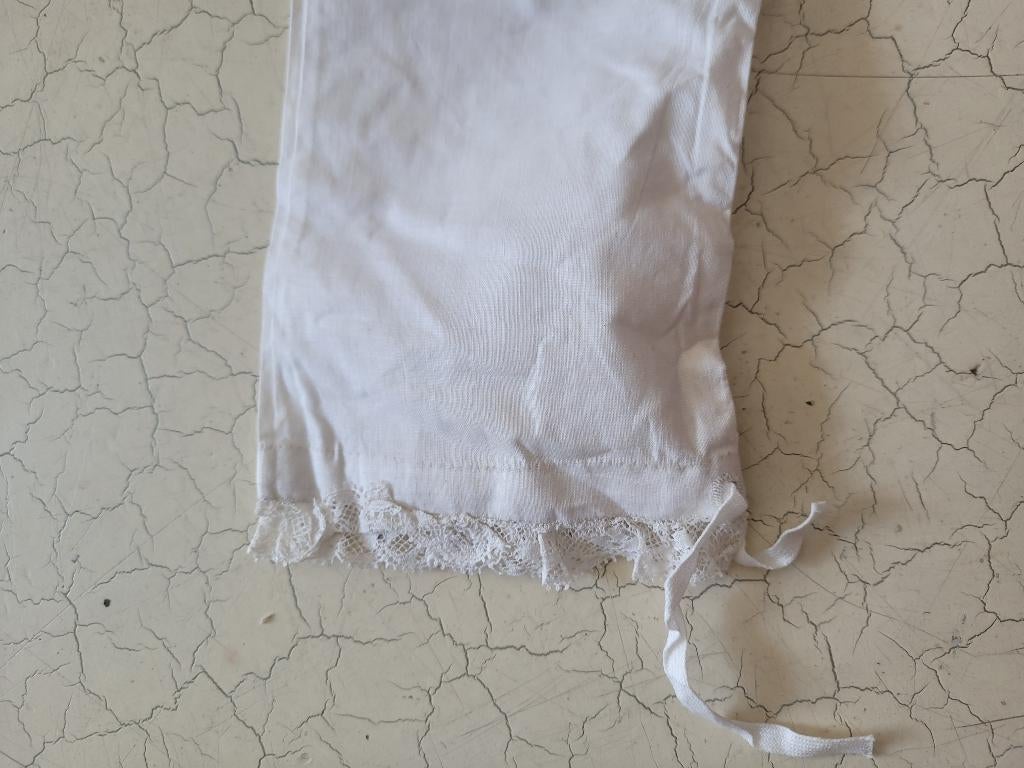 Antiek hand gemaakt baby / poppen bloesje, Verzamelen, Poppen, Heikant 21 Kaatsheuvel, Belle Vieille Brocante, Ophalen of Verzenden