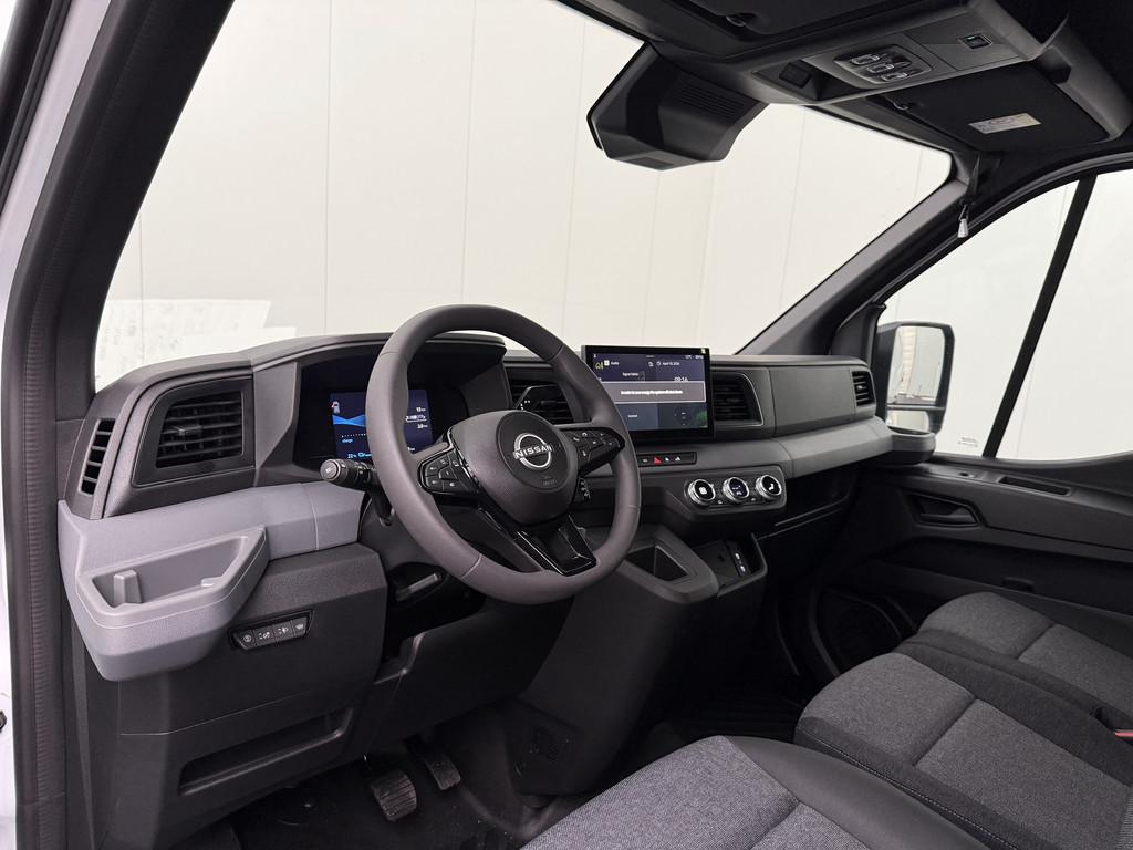 Nissan Interstar L2H2 Limited 87 kWh | 400Km WLTP | 5 jaar g, Auto's, Bestelauto's, Stof, Zwart, 143 pk, 2000 kg