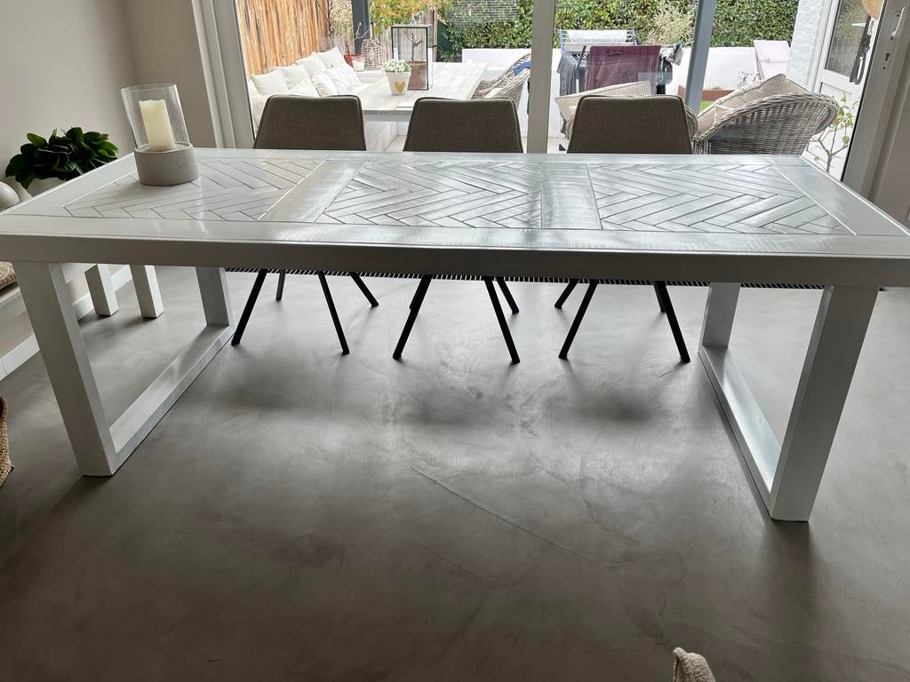 Witte eettafel 240x101 cm met uniek patroon, Huis en Inrichting, Tafels | Eettafels, Zo goed als nieuw, 100 tot 150 cm, 200 cm of meer