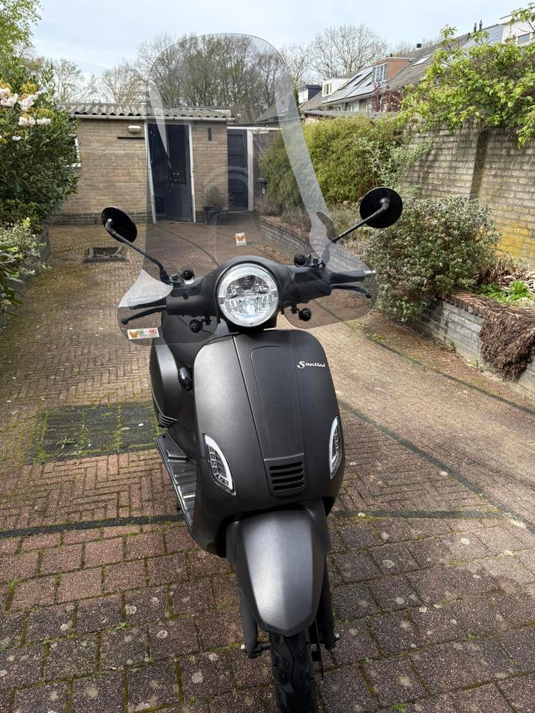 Santini e-capri - elektrische scooter, Overige merken, Elektrisch, Ophalen of Verzenden, Zo goed als nieuw