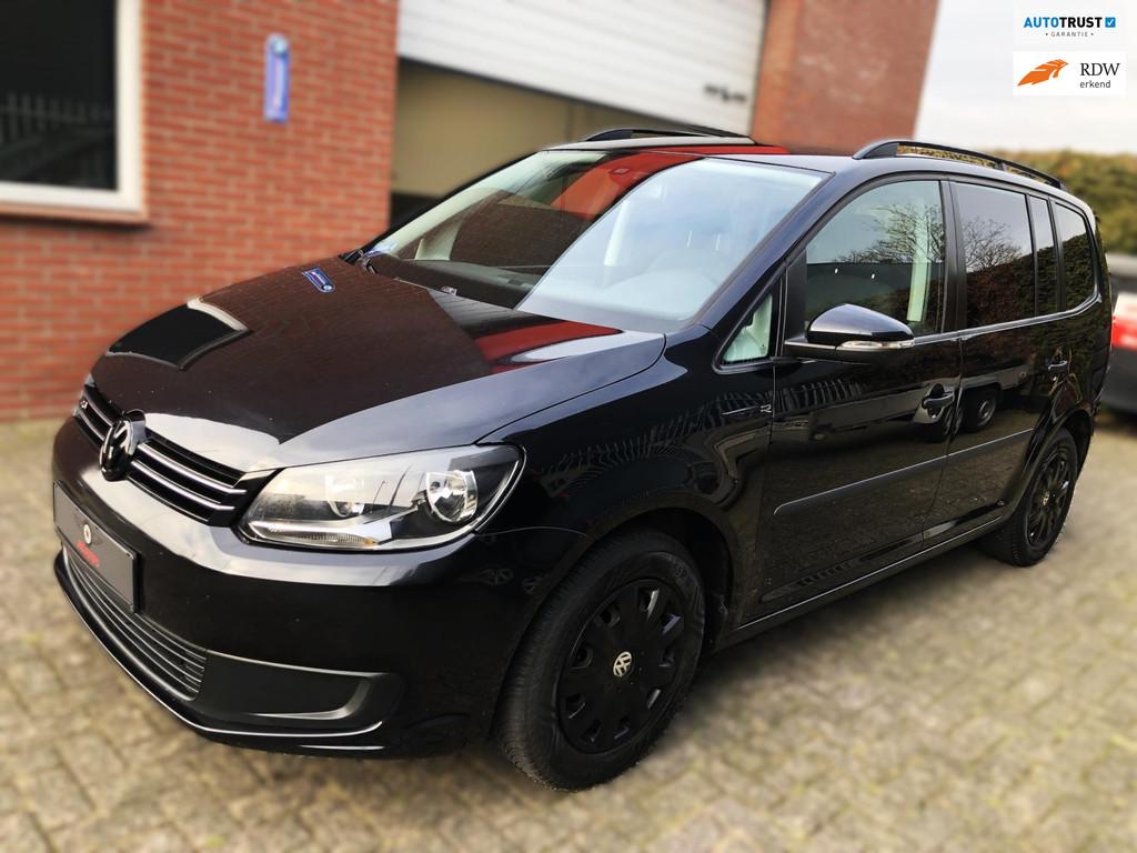 Volkswagen Touran 1.4 TSI 140pk/NAVI/7 zits/Stoelverw/PDC, Auto's, Volkswagen, Voorwielaandrijving, Zwart, 4 cilinders, 7 stoelen