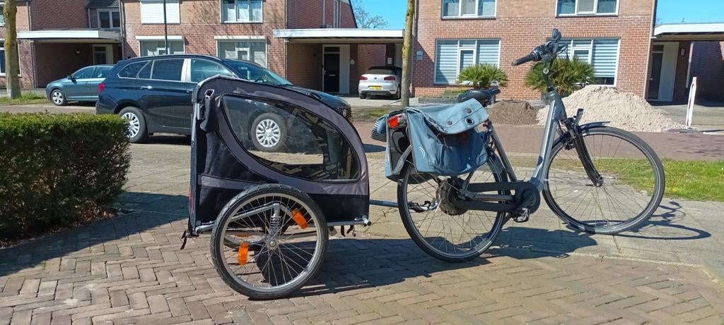 Hondenkar voor middelgrote hond, Ophalen, Gebruikt, Hondenkar