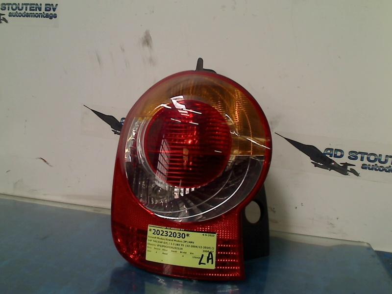 Achterlicht Links Renault Modus/Grand Modus (JP) 8200538786, Gebruikt, Renault Deutschland AG, Dialog.deutschland@renault.de, Peter-Huppertz-Straße 5, Köln 51063, , Duitsland