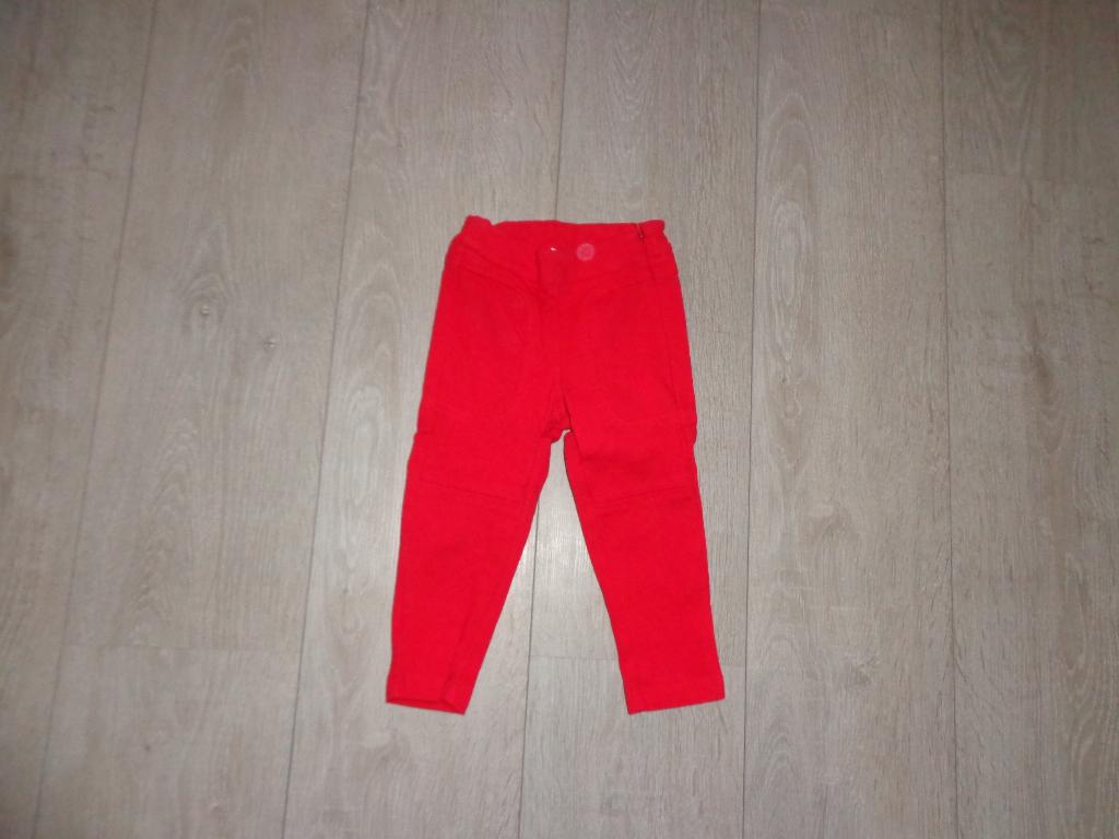 rood meisjesbroekje van ICEBERG, 12 maanden, Ophalen of Verzenden, Zo goed als nieuw, Meisje, Broekje