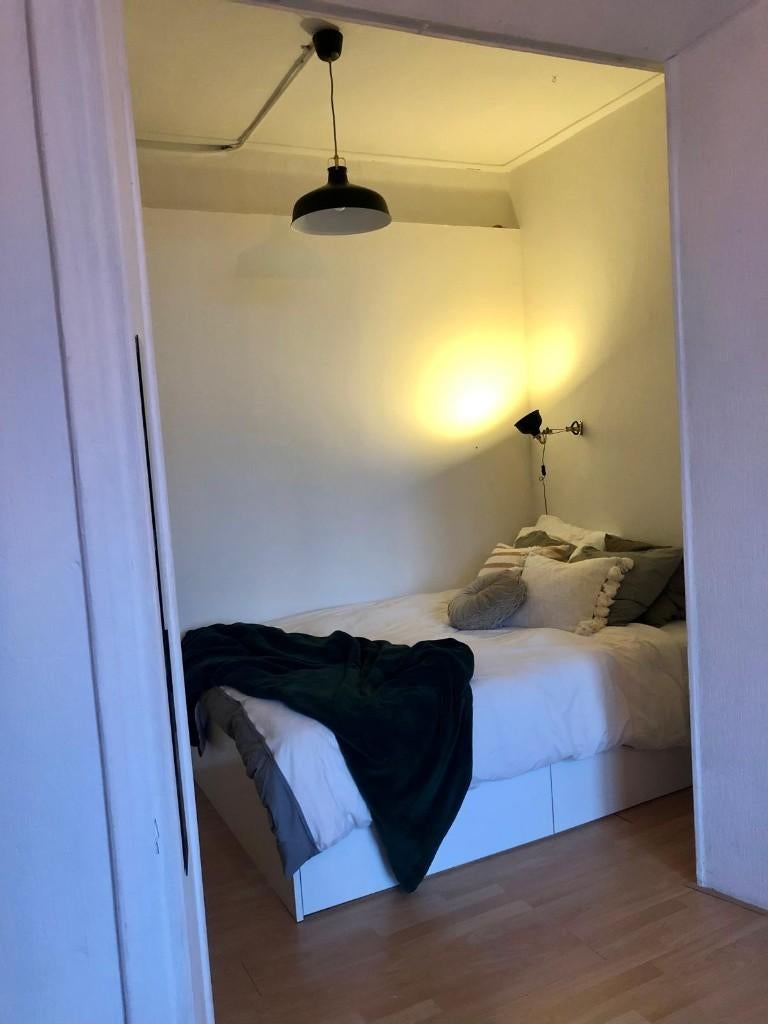 Bedframe Brimnes met opberglades en lattenbodems, Ophalen, Gebruikt, Wit, Tweepersoons