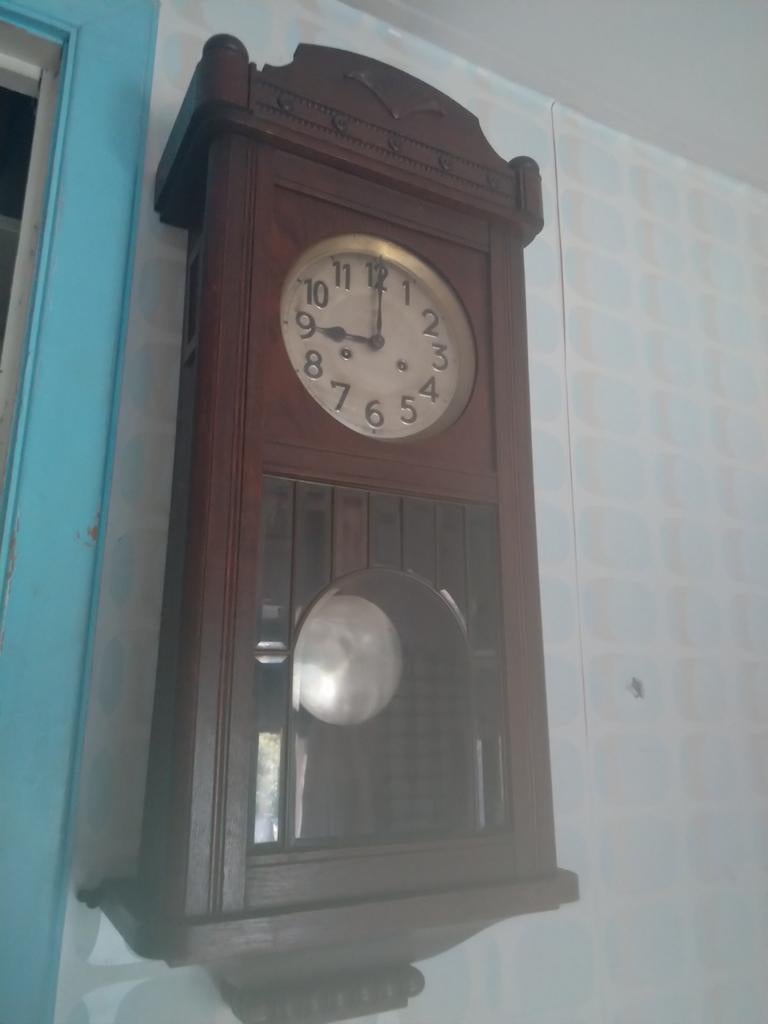 Junghans, werkende klok., Ophalen