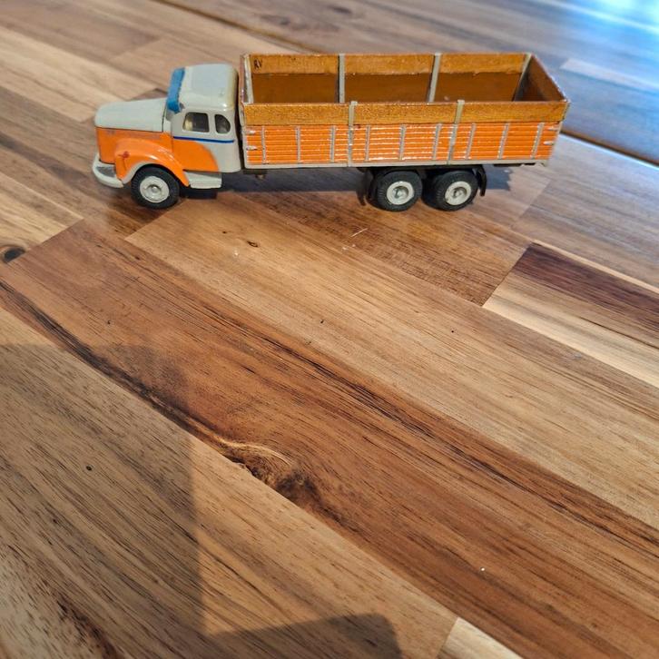 SCANIA-VABIS LB 76 TEKNO DENMARK 6 X 2 BAKWAGEN NST., Hobby en Vrije tijd, Modelauto's | 1:50, Zo goed als nieuw, Bus of Vrachtwagen