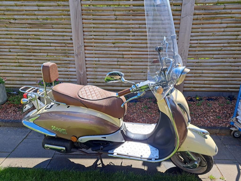 AGM Retro Scooter, Ophalen