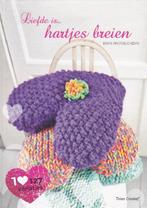 Bente Presterud Rovik - Liefde is hartjes breien, Ophalen of Verzenden, Zo goed als nieuw, Breien, Patroon of Boek