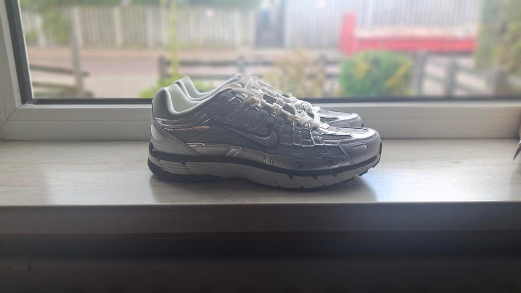 Nike P-6000 Sneakers - Zilver/Grijs, Kleding | Heren, Nike, Nieuw, Ophalen of Verzenden, Sneakers of Gympen