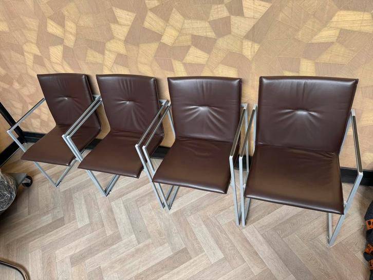4x arco frame bruin leer, Huis en Inrichting, Stoelen, Zo goed als nieuw, Leer, Ophalen of Verzenden