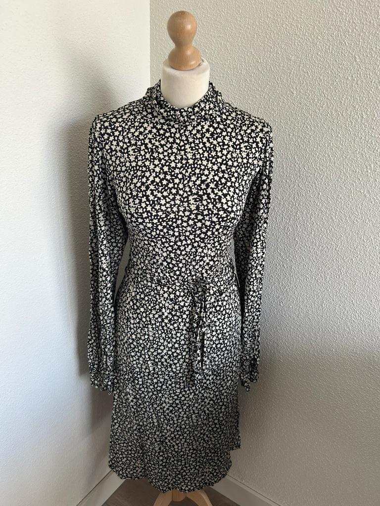 Fabienne Chapot maat L bloemen Billy dress 2053, Zwart, Maat 42/44 (L), Ophalen of Verzenden, Zo goed als nieuw