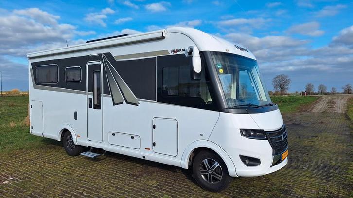 Frankia F-line I740 Plus: Luxe camper met alle opties!, Caravans en Kamperen, Campers, Particulier, tot en met 4, Integraal, Overige merken