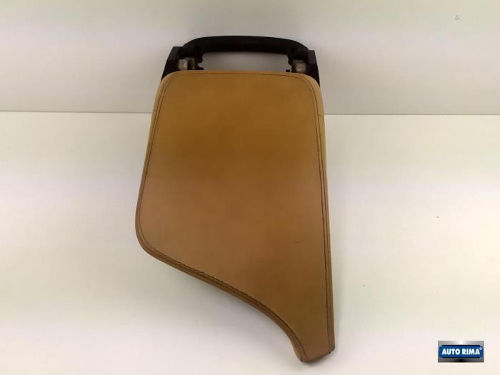 Armleuning van een Volvo XC90, Auto-onderdelen, Interieur en Bekleding, Gebruikt, -, -, Ophalen of Verzenden