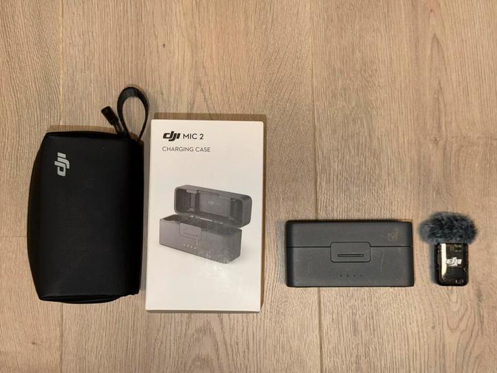 DJI Mic 2 Zender + Oplaadcase en opbergtasje, Muziek en Instrumenten, Microfoons, Gebruikt, Overige typen, Draadloos, Ophalen of Verzenden