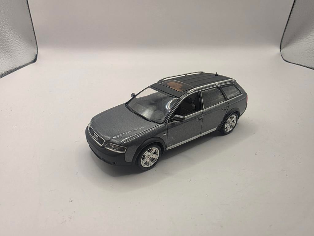Audi a4 allroad quattro, Hobby en Vrije tijd, Modelauto's | 1:43, Ophalen of Verzenden, Zo goed als nieuw, Auto, MiniChamps