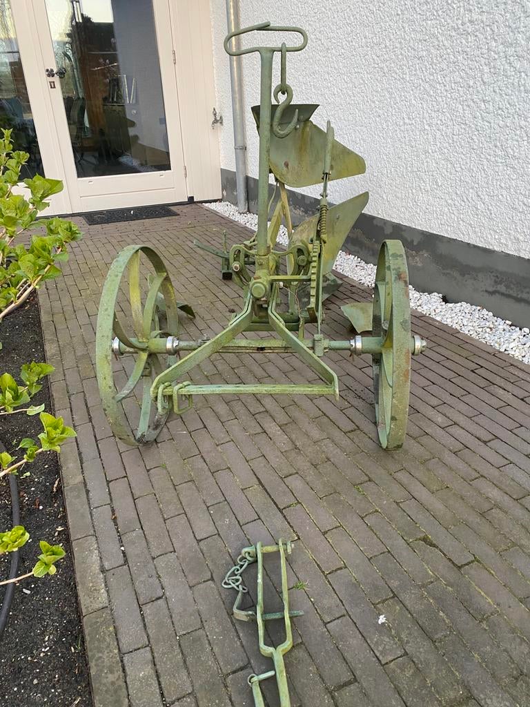Antieke ploeg voor een paard, Tuin en Terras, Ophalen, Gebruikt