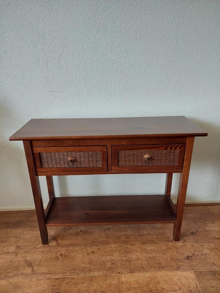 Houten gang kast met rieten lades, Ophalen