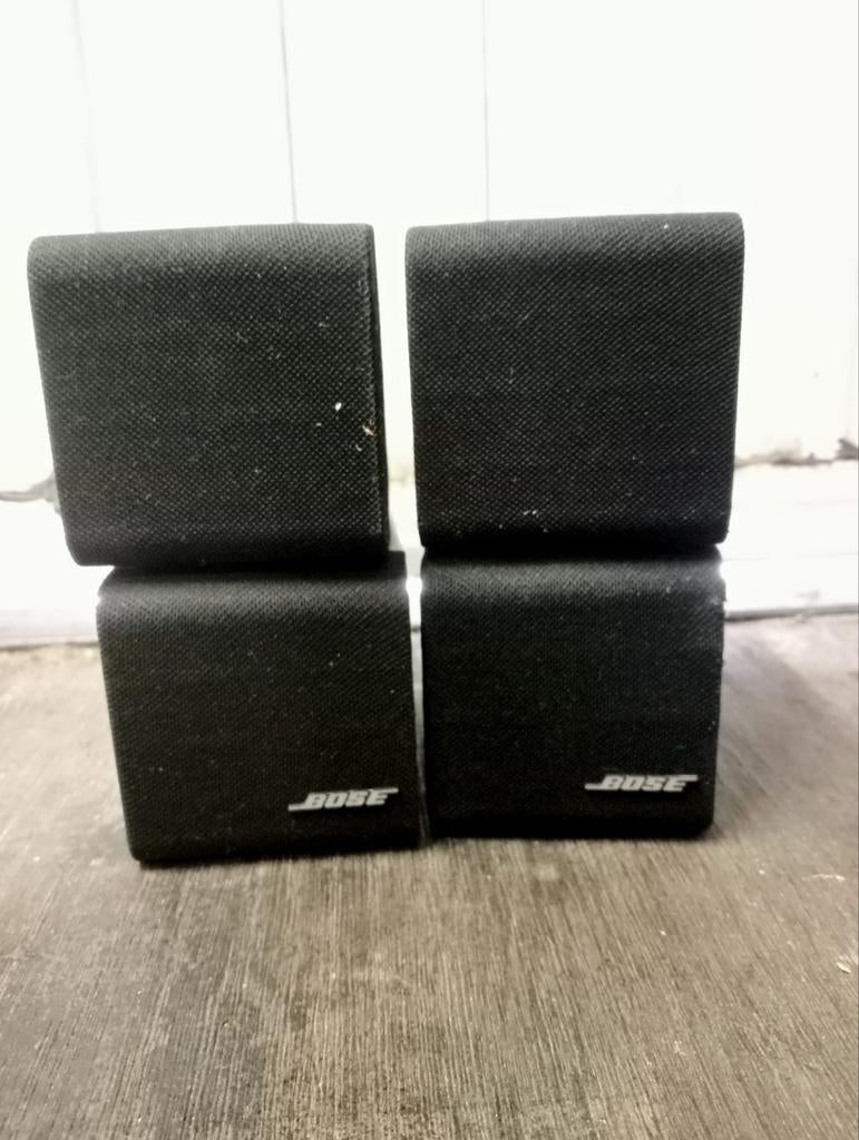Bose red line melkpakjes

Zoo mee

Gebruikt, Audio, Tv en Foto, Luidsprekers, Ophalen, Minder dan 60 watt, Front, Rear of Stereo speakers