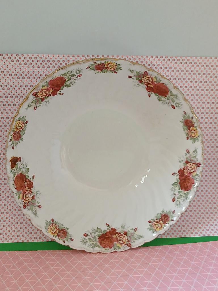 Aynsley & Co England Coutry Roses  Schaal, Ophalen of Verzenden