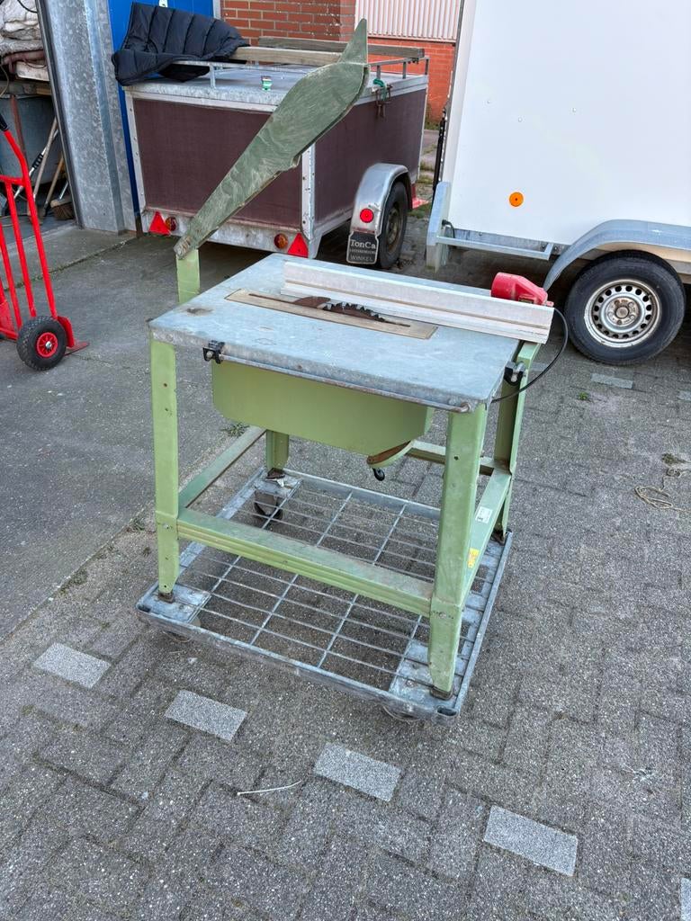 Zaagtafel, Ophalen, Zo goed als nieuw