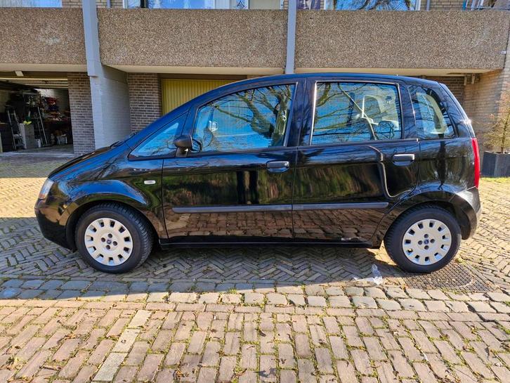 Fiat Idea 1.4 16V 2005 Zwart, Auto's, Fiat, Particulier, Idea, Benzine, C, MPV, Handgeschakeld, Origineel Nederlands, Zwart, Stof