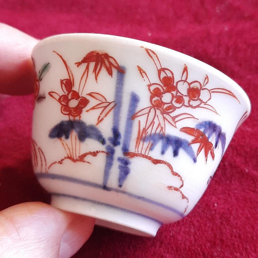 Antiek Imari Kommetje Porselein, Verzenden