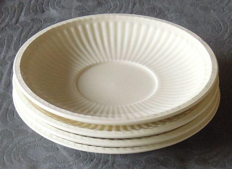Nr ONB107: 4 Wedgwood Edme soepkomschotels, Ophalen of Verzenden, Zo goed als nieuw, Tweedehands onbekend, Kop(pen) en/of Schotel(s)