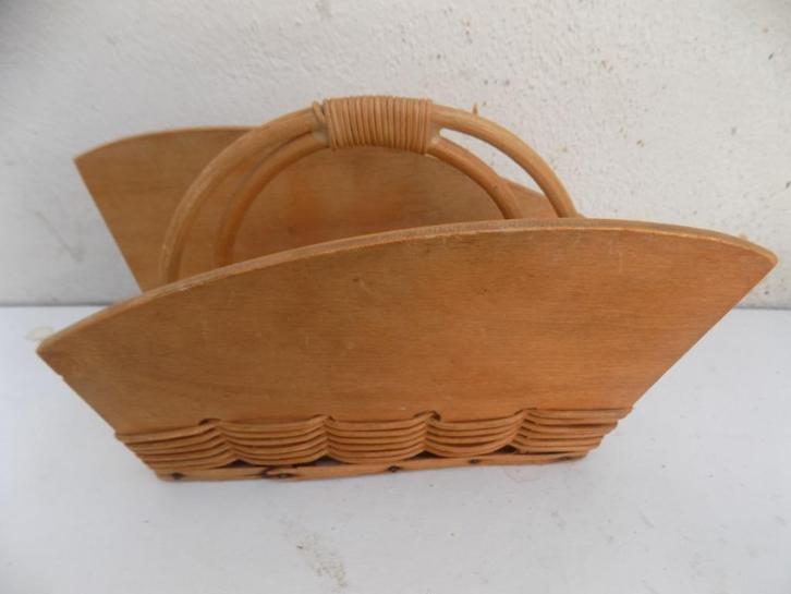 retro servies ontbijtset servettenhouder mandjes, Huis en Inrichting, Woonaccessoires | Overige, Gebruikt, Ophalen of Verzenden