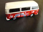 VW Hippy Bus T2 1972 rood/wit - Welly - NIEUW in doos, Hobby en Vrije tijd, Modelauto's | 1:43, Nieuw, Overige merken, Ophalen of Verzenden