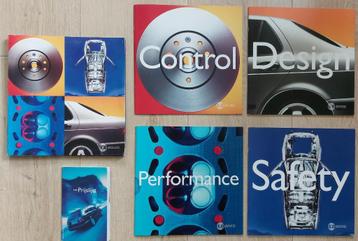 SAAB  set brochures   beschikbaar voor biedingen