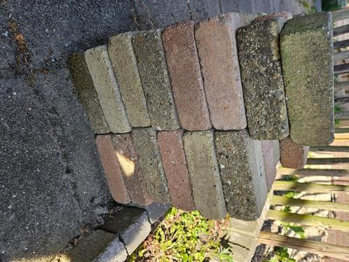 GRATIS ophalen leuke tuinstenen, keien bakstenen., Tuin en Terras, Tegels en Klinkers, Gebruikt, Klinkers, Beton, 10 m² of meer