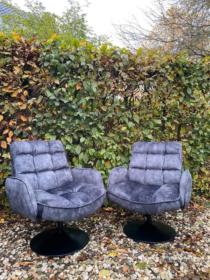 Draai fauteuil velvet adore grey 2 stuks als nieuw !!, Huis en Inrichting, Fauteuils, Zo goed als nieuw, Stof, 50 tot 75 cm, 75 tot 100 cm