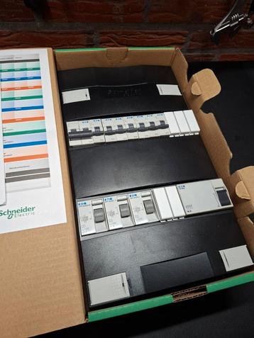 Eaton groepenkast 7 groepen + kookgroep beschikbaar voor biedingen