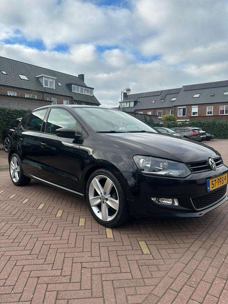 Volkswagen Polo 1.2 TSI Highline 5drs 77KW 2011 Zwart, Auto's, Volkswagen, Particulier, ABS, Airbags, Airconditioning, Alarm, Boordcomputer