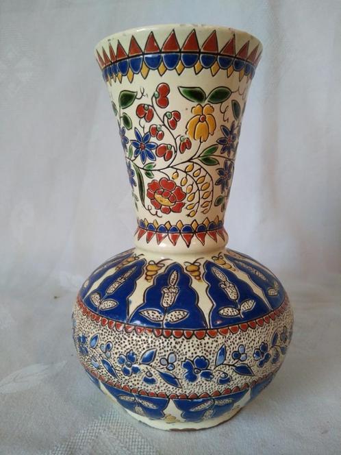 VAAS 18 cm hoog, Faience uit Thoun (Swiss) bont decor, Antiek en Kunst, Antiek | Keramiek en Aardewerk, Ophalen of Verzenden