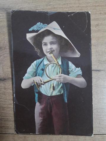 Ansichtkaart - jongen met hoorn. 1912 beschikbaar voor biedingen