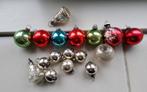 Antiek gekleurde en zilveren glazen mini kerstballen klokjes, Diversen, Ophalen of Verzenden