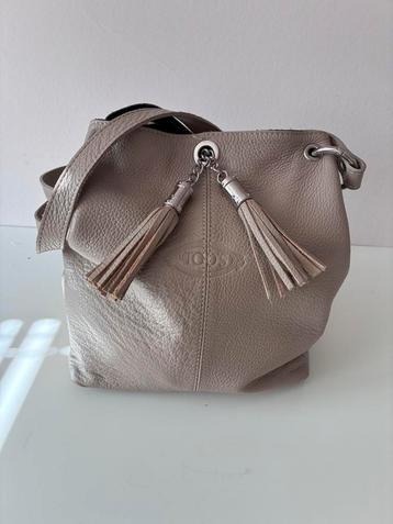 Tod’s handtas (leer, 25x31 cm) beschikbaar voor biedingen